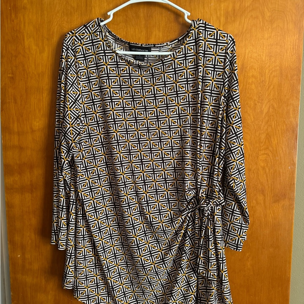 Liz Claiborne Black and Gold Geometric Blouse